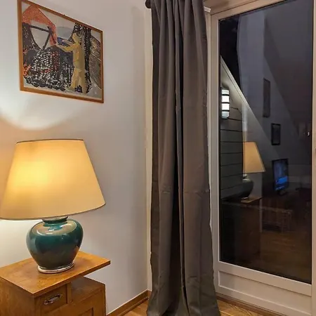 Sunny Loft With Terrace Close To City Center Leilighet *